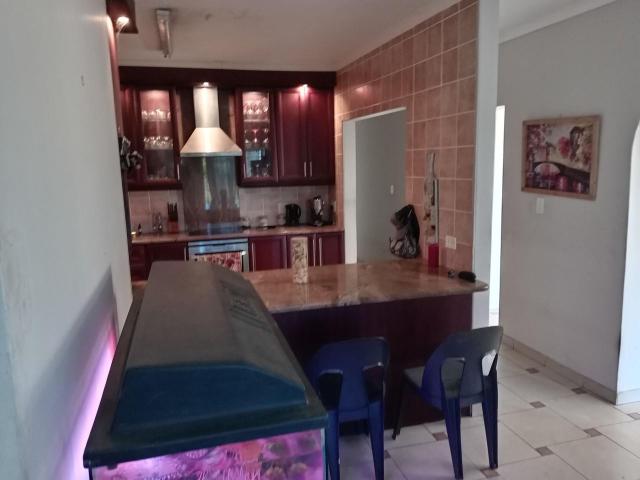 4 Bedroom House For Sale in Birdswood