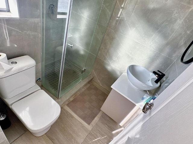 4 Bedroom house for sale in Blue Valley Golf Estate, Centurion