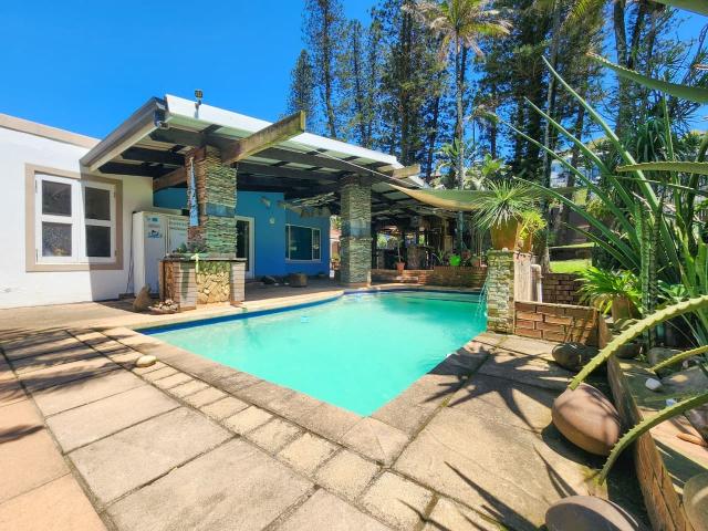 4 Bedroom House For Sale in Bluff