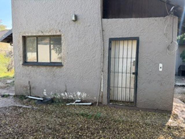 4 Bedroom House For Sale in Blairgowrie