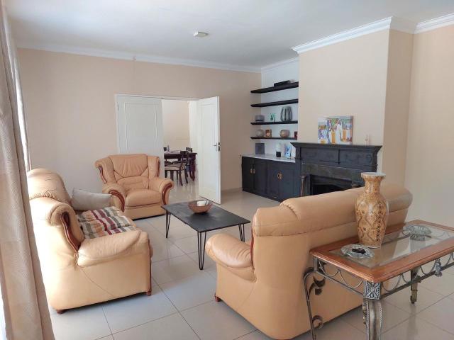 4 Bedroom house for sale in Bryanston, Sandton