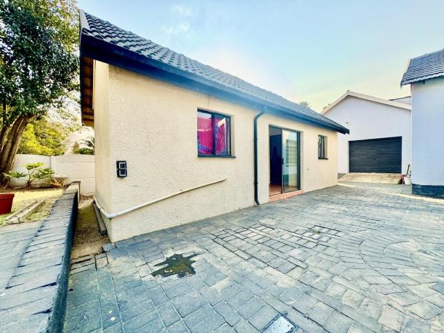 4 Bedroom house for sale in Brackenhurst, Alberton