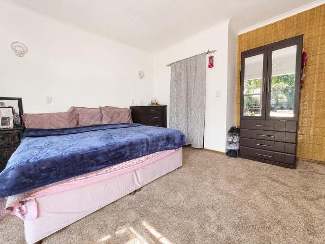 4 Bedroom House For Sale in Brackenhurst