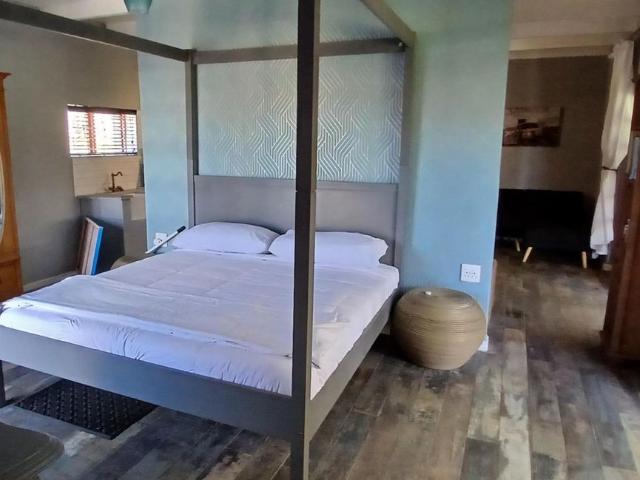 4 Bedroom house for sale in Bredasdorp