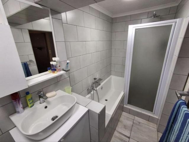 4 Bedroom House For Sale in Brenthurst