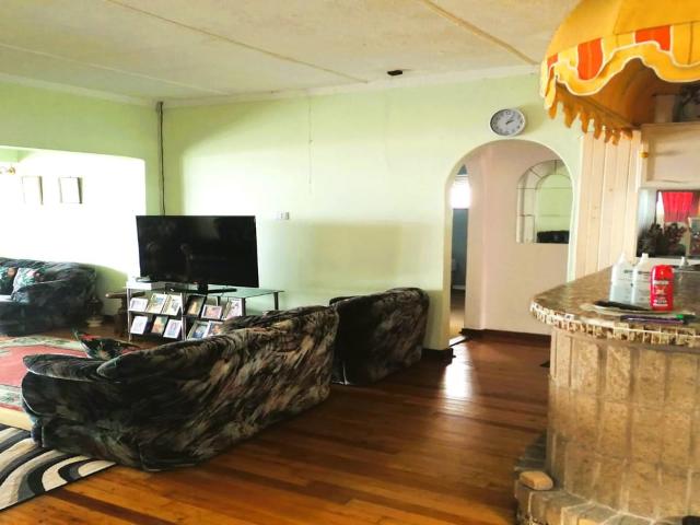 4 Bedroom house for sale in Brighton Beach, Durban