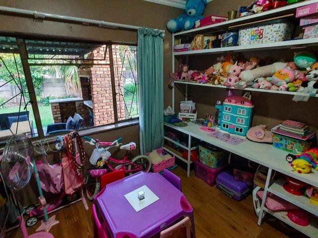 4 Bedroom house for sale in Brits Central