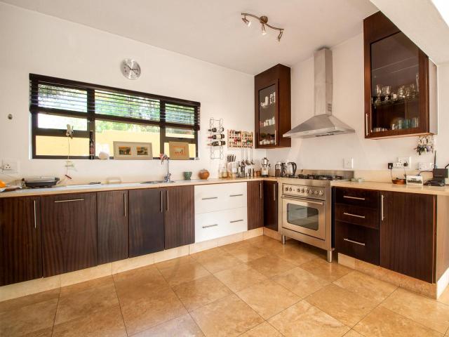 4 Bedroom house for sale in Broadacres, Sandton