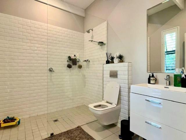 4 Bedroom House For Sale in Brooklyn Estate
