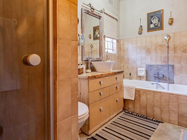4 Bedroom house for sale in Buccleuch, Sandton
