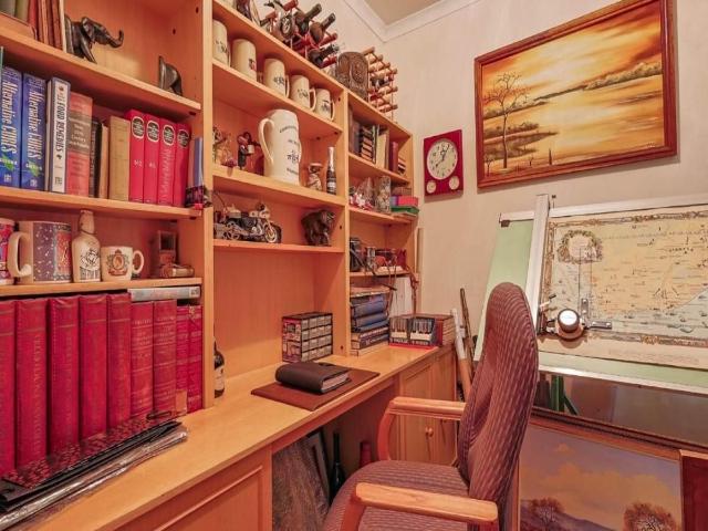 4 Bedroom house for sale in Garsfontein, Pretoria