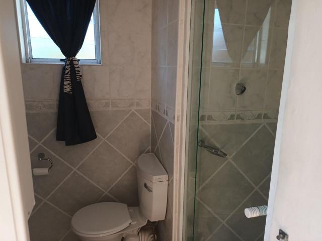 4 Bedroom House For Sale in Glenwood