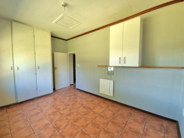 4 Bedroom House For Sale in Dan Pienaar