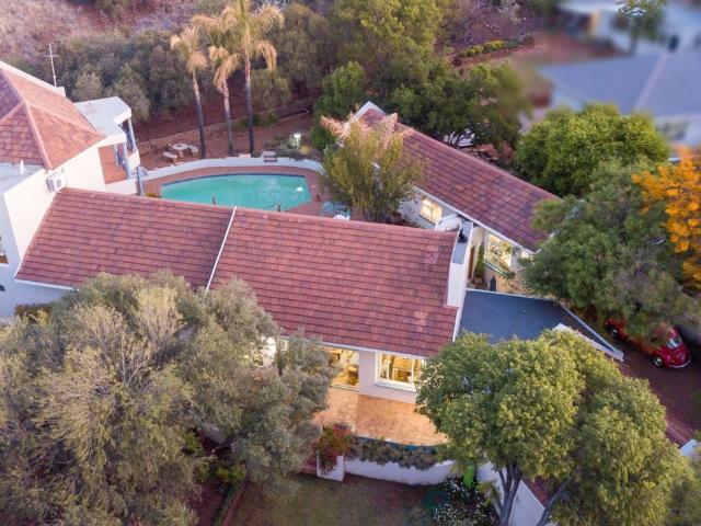 4 Bedroom House For Sale in Dan Pienaar
