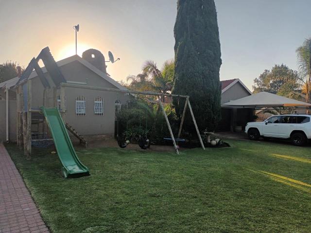 4 Bedroom House For Sale in Del Judor Ext 2