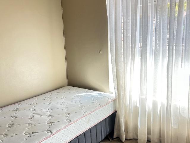 4 Bedroom House For Sale in Dennesig