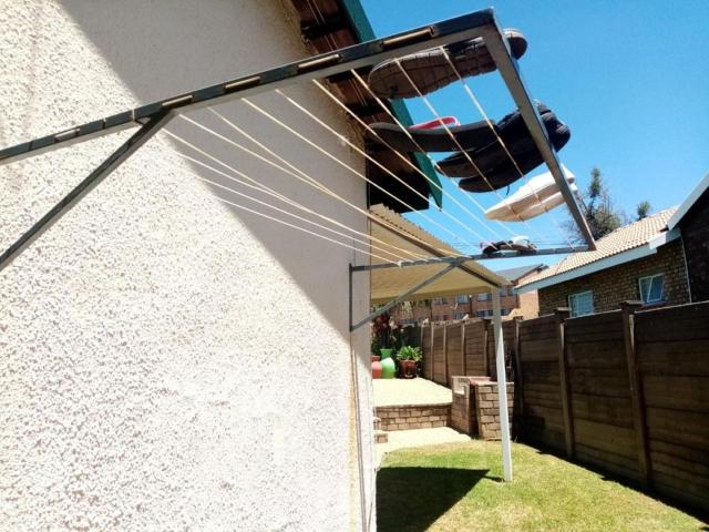 4 Bedroom house for sale in Die Heuwel Ext 1, Witbank
