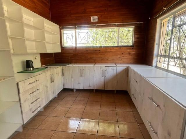 4 Bedroom house for sale in Die Heuwel Ext 4, Witbank