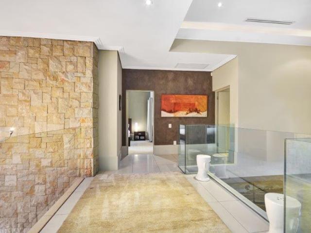 4 Bedroom House For Sale in Dunkeld West