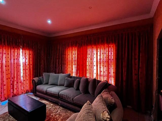 4 Bedroom house for sale in Emfuleni Golf Estate, Vanderbijlpark