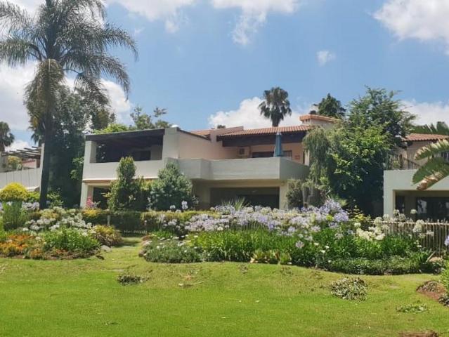 4 Bedroom House For Sale in Eagles Landing