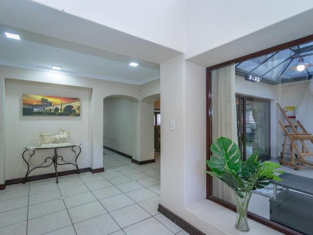 4 Bedroom house for sale in Eagles Landing, Hartbeespoort