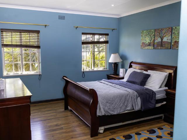 4 Bedroom House For Sale in Eden Glen