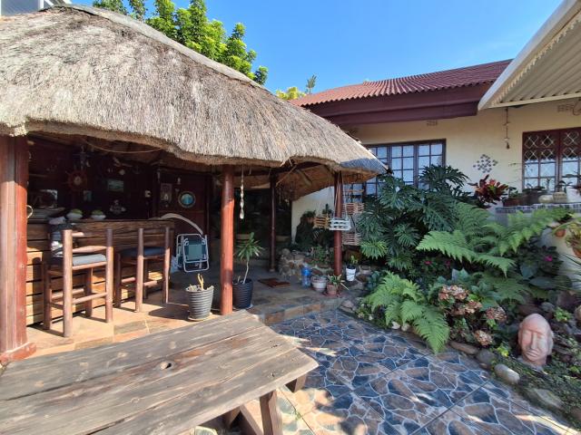 4 Bedroom House For Sale in Elysium