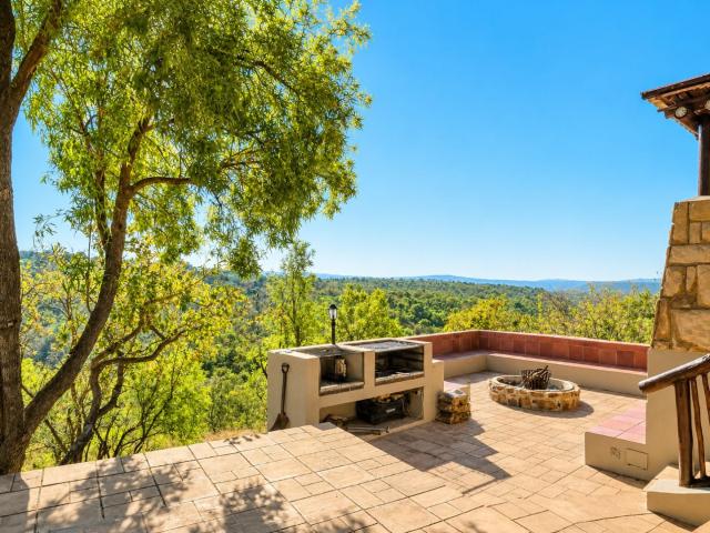 4 Bedroom House For Sale in Elements Private Golf Reserve