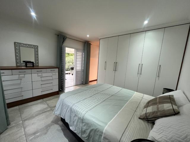 4 Bedroom House For Sale in Erasmus Park