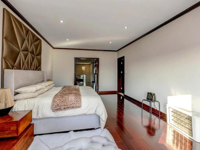4 Bedroom House For Sale in Fourways