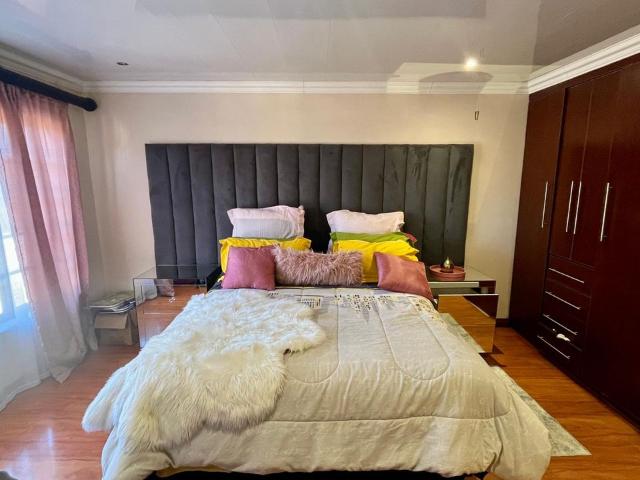 4 Bedroom house for sale in Fauna, Bloemfontein