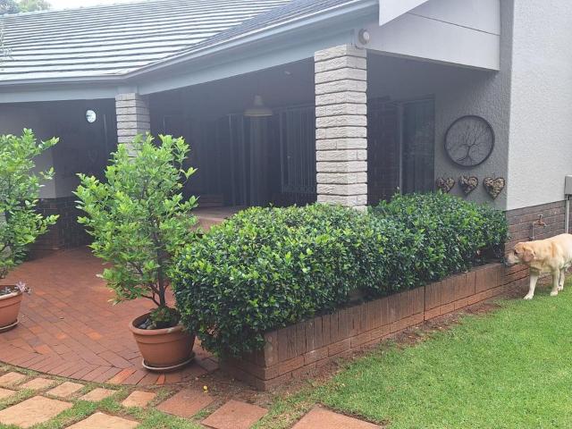4 Bedroom house for sale in Fairland, Randburg