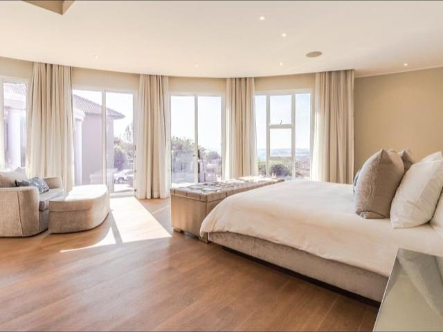 4 Bedroom House For Sale in Featherbrooke Estate