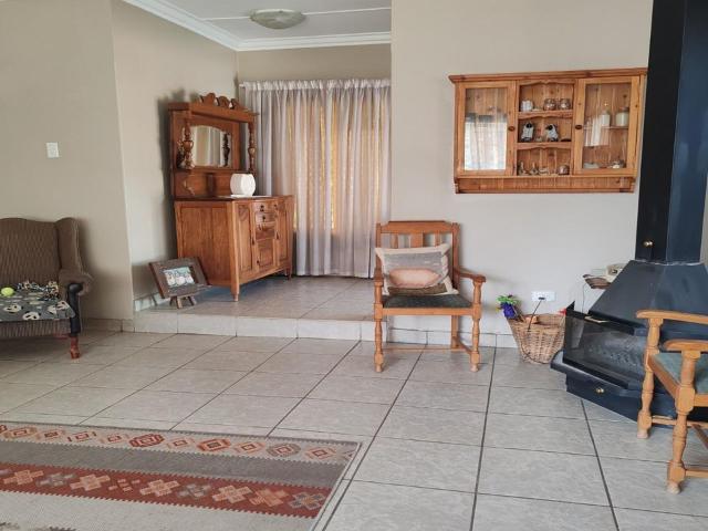 4 Bedroom house for sale in Fichardt Park, Bloemfontein