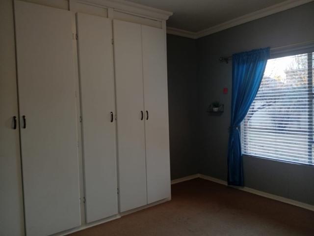 4 Bedroom House For Sale in Flamingo Park