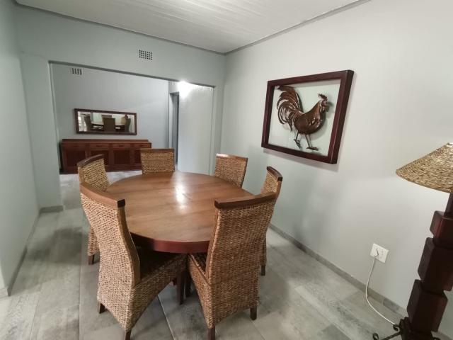4 Bedroom House For Sale in Flora Gardens