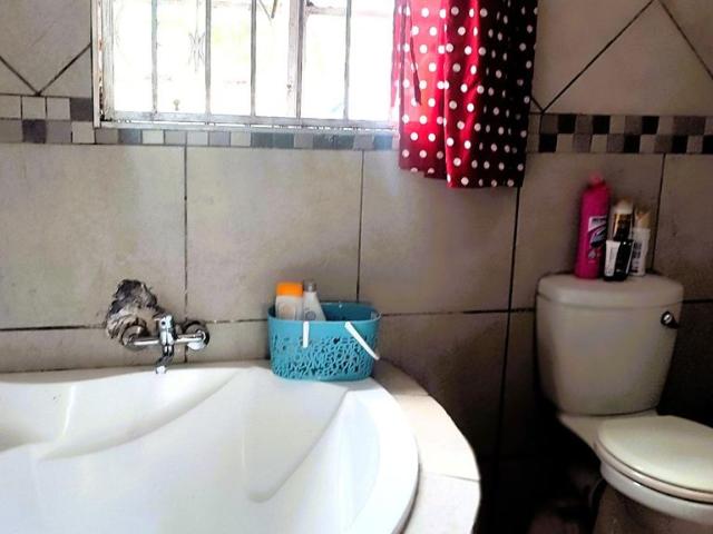 4 Bedroom house for sale in Kokstad