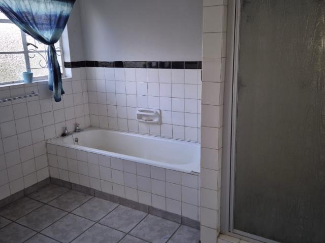 4 Bedroom House For Sale in Kokstad