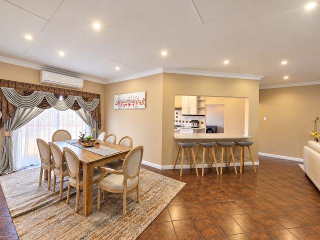 4 Bedroom House For Sale in Kathu
