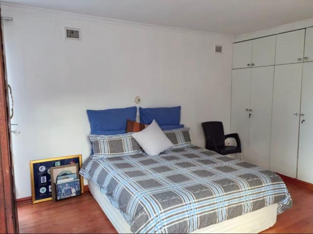 4 Bedroom House For Sale in Kenville