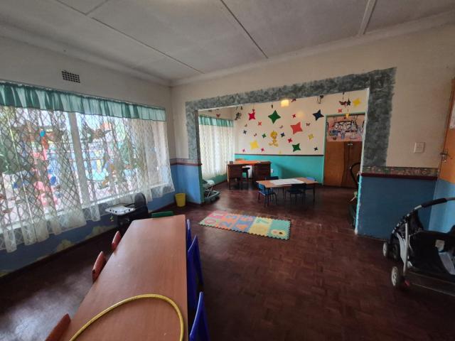 4 Bedroom House For Sale in Kibler Park
