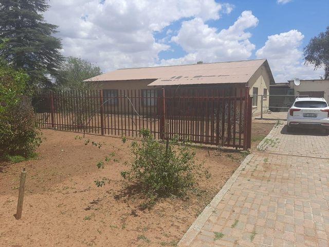 4 Bedroom House For Sale in Kieserville