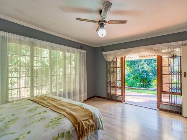 4 Bedroom House For Sale in Kloof