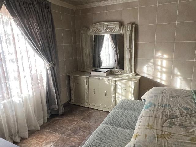 4 Bedroom House For Sale in Hammanskraal