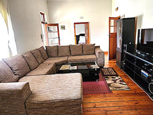 4 Bedroom House For Sale in Heidelberg Central
