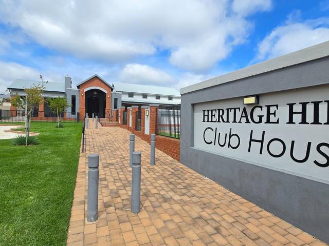 4 Bedroom House For Sale in Heritage Hill