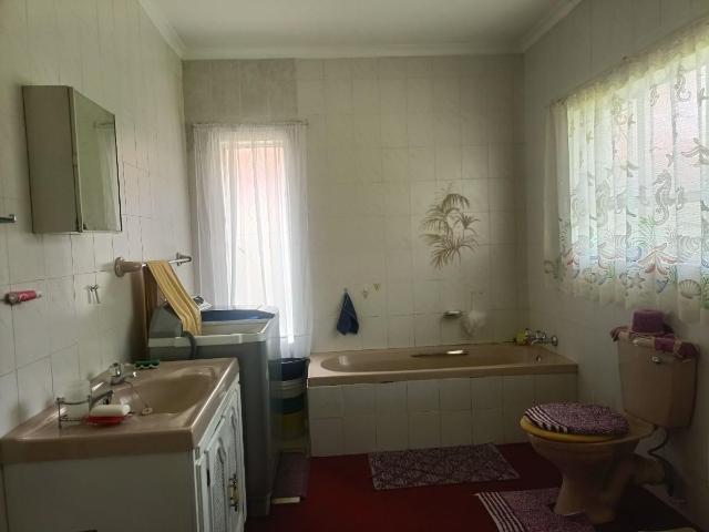 4 Bedroom house sold in Jim Fouchepark, Welkom