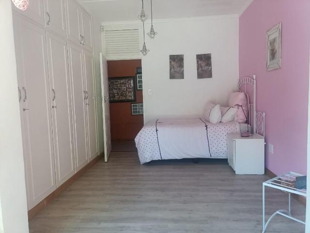 4 Bedroom house for sale in Jim Fouchepark, Welkom