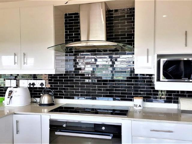 4 Bedroom house for sale in Ocean View, Durban
